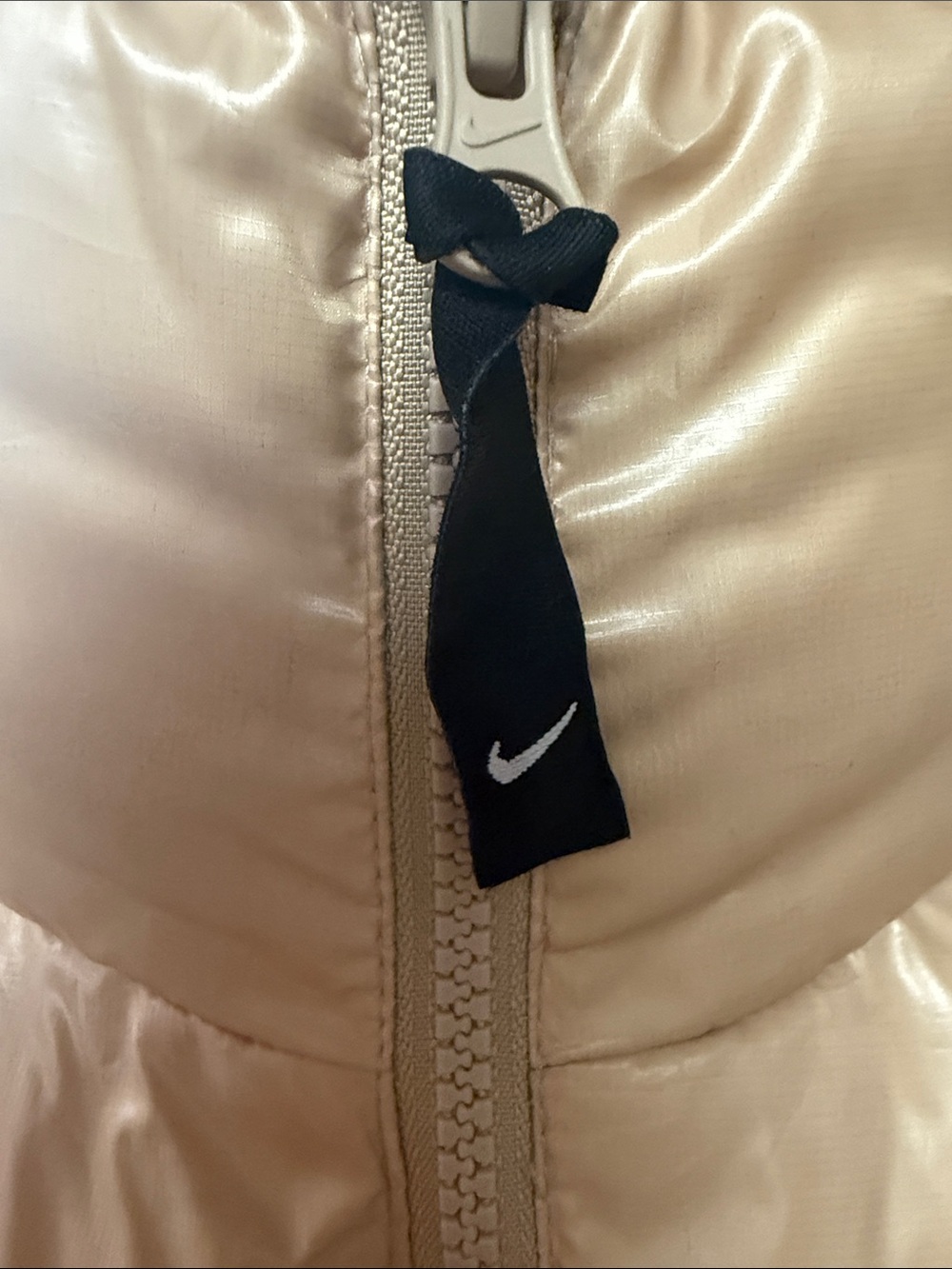 Nike Metallic Rose Gold Puffer Jacket - Picture 3 of 8